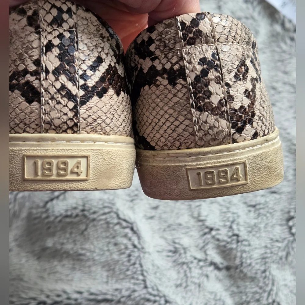 Old Navy Snakeskin Pattern Slip-On Sneakers - Picture 5 of 6